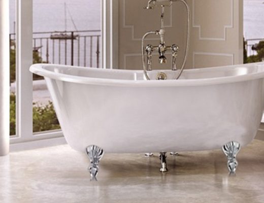 Freestanding Bathtub In A Wet Room
